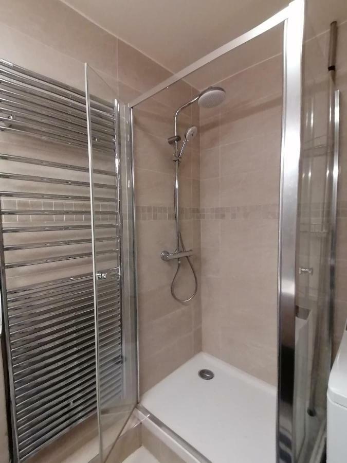 Beautiful T4 Appartement 8 Personnes Proche Disney Parking Prive Bussy-Saint-Georges Exterior foto
