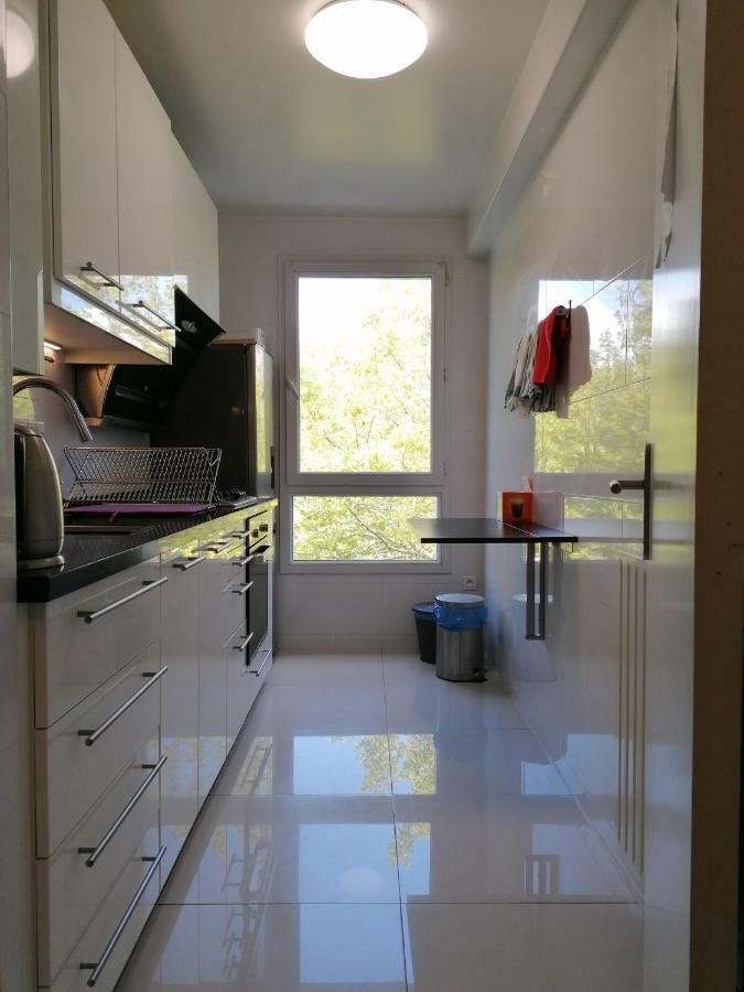 Beautiful T4 Appartement 8 Personnes Proche Disney Parking Prive Bussy-Saint-Georges Exterior foto